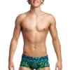TRAINING SWIMWEAR Funky Trunks Mens Plain Front Trunks - Spraying Alive